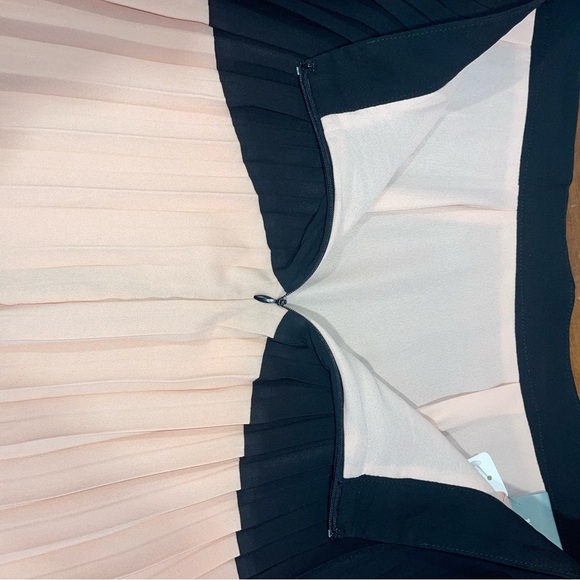 Maeve color blocked  Pleated Skirt large - Picture 9 of 11